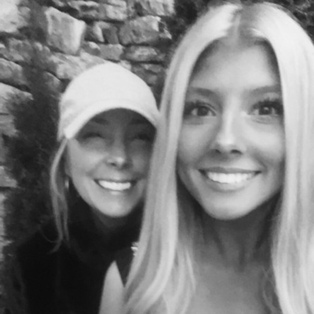 Meet your Posher, Kelly